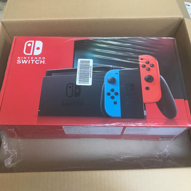 エンタメ/ホビーNintendo Switch 任天堂スイッチ　本体　新品未開封