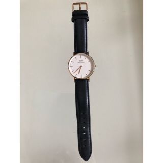 ダニエルウェリントン(Daniel Wellington)のDaniel Wellington Classic(36mm) 黒　電池交換必要(腕時計)