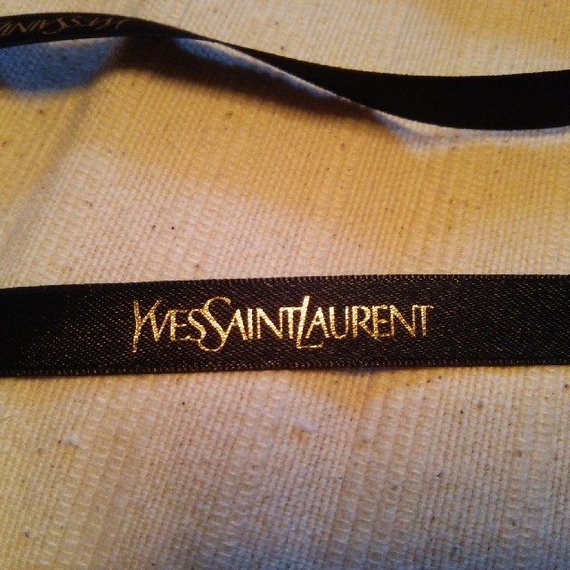 Saint Laurent(サンローラン)のYvesSaint Taurent ｲｳﾞ･ｻﾝﾛｰﾗﾝ  リボン ハンドメイドの素材/材料(その他)の商品写真