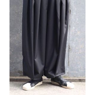 コムデギャルソン(COMME des GARCONS)のkujaku by takuma nishizaka 仕舞パンツ(スラックス)