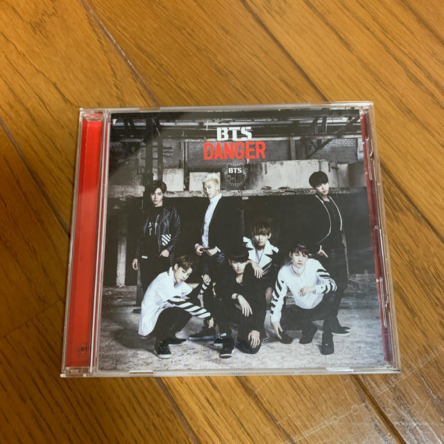 防弾少年団(BTS)(ボウダンショウネンダン)のBTS CD DANGER エンタメ/ホビーのCD(K-POP/アジア)の商品写真