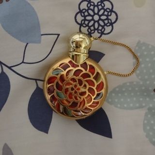 ゲラン(GUERLAIN)のゲラン メテオリット サムサラ(香水(女性用))