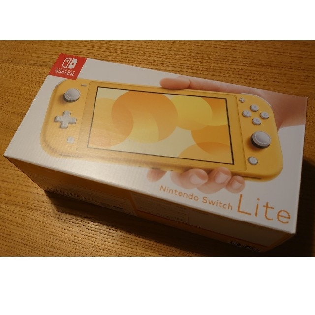 店舗印あり　新品　Nintendo Switch Lite イエロー