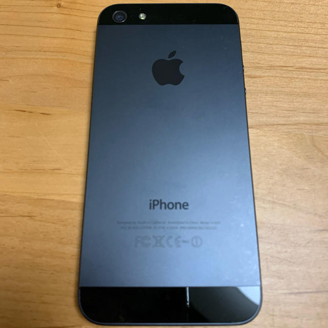 Apple iPhone Black 16 GB auの通販 by たいちゃん's shop｜アップルならラクマ
