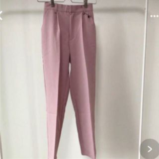 ザラ(ZARA)の専用 2点 新品 テーパードパンツ ＆ジレ(カジュアルパンツ)