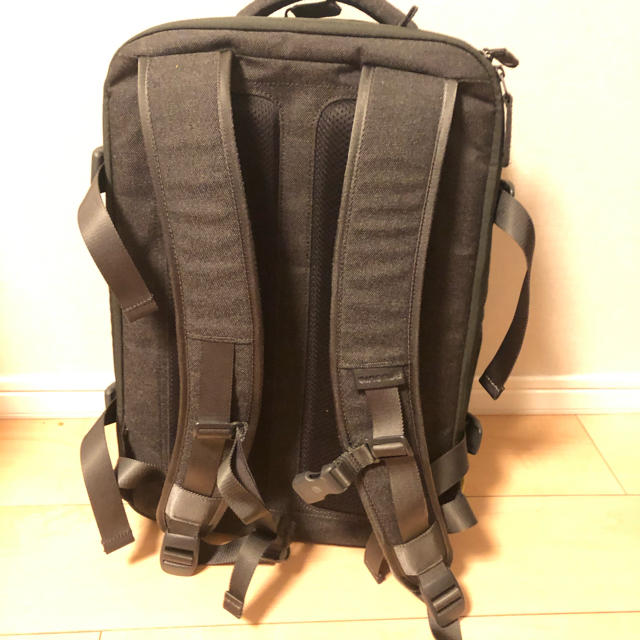 Incase(インケース)の美品　Incase EO Travel Backpack  メンズのバッグ(バッグパック/リュック)の商品写真