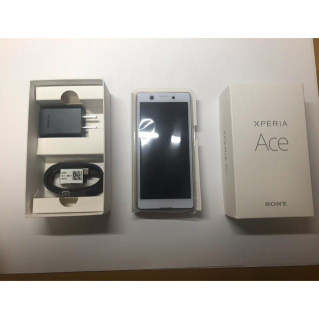 Xperia Ace ホワイト　SIMフリー 1