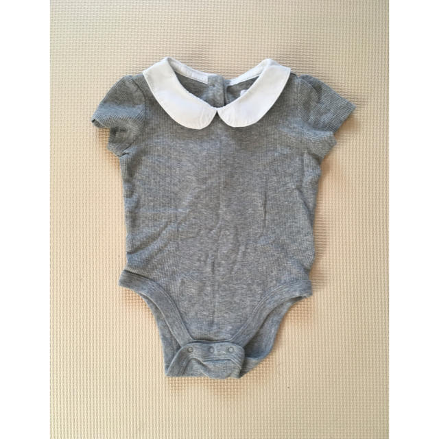 babyGAP(ベビーギャップ)のbabyGAP 襟付きロンパース キッズ/ベビー/マタニティのベビー服(~85cm)(ロンパース)の商品写真