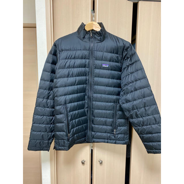 patagonia(パタゴニア)の【値下げ】patagonia　ダウン（アウターのインナー）メンズ　Sサイズ　 メンズのジャケット/アウター(ダウンジャケット)の商品写真