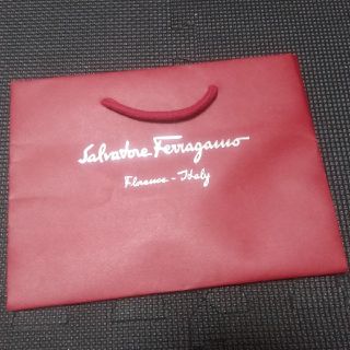 サルヴァトーレフェラガモ(Salvatore Ferragamo)のフェラガモ　紙袋(ショップ袋)