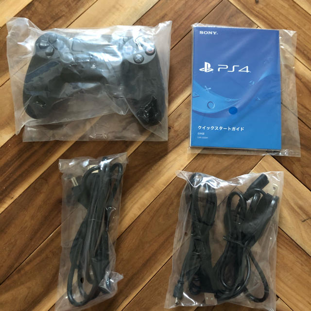 SONY PlayStation4 本体 CUH-2100AB01