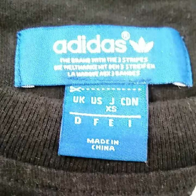 adidas(アディダス)のadidas originals Tシャツ　XSサイズ メンズのトップス(Tシャツ/カットソー(半袖/袖なし))の商品写真
