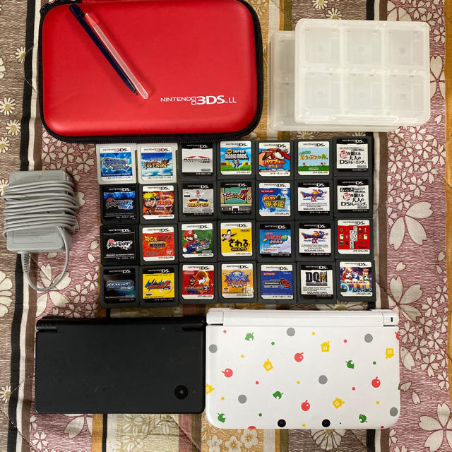 ニンテンドー3DS(ニンテンドー3DS)の3DSLL(どうぶつの森同梱版)+α エンタメ/ホビーのゲームソフト/ゲーム機本体(家庭用ゲーム機本体)の商品写真