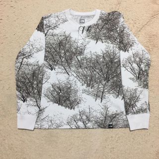 ザノースフェイス(THE NORTH FACE)のご閲覧ありがとうございます。ノースフェイス、［レア物‼️］メンズXLサイズ。(Tシャツ/カットソー(七分/長袖))