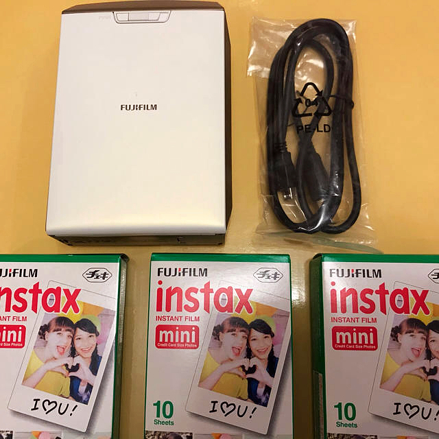 富士フイルム(フジフイルム)の【新品未使用】スマホ de チェキ” instax SHARE SP-2 スマホ/家電/カメラのカメラ(フィルムカメラ)の商品写真