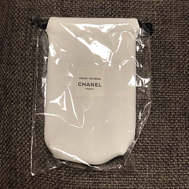 CHANEL(シャネル)のCHANEL 香水ノベルティーポーチ エンタメ/ホビーのコレクション(ノベルティグッズ)の商品写真