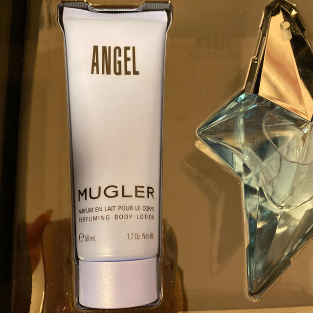 Thierry Mugler(ティエリーミュグレー)のMugler Angel 香水 ボディクリーム 3点セット コスメ/美容の香水(香水(女性用))の商品写真