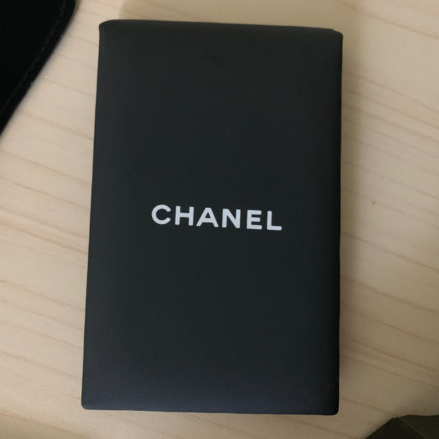 Chanel Chanel ミラーの通販 By みーじゅ S Shop シャネルならラクマ Chanel Chanel ミラーの通販 By みーじゅ S Shop シャネルならラクマ