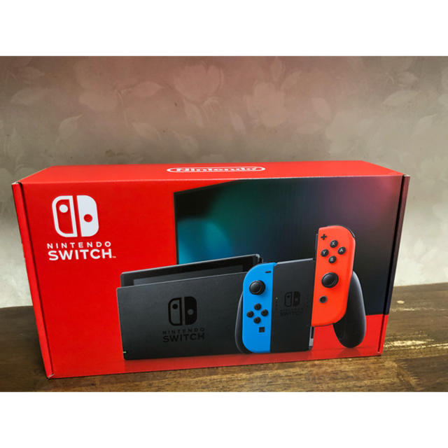 新品未開封　ニンテンドースイッチ　ネオン