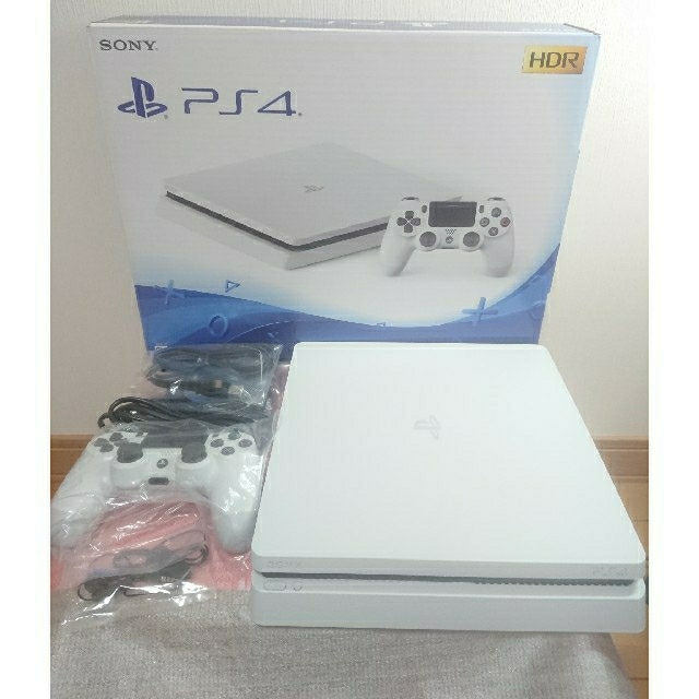 ゲームソフト/ゲーム機本体PS4 ホワイト 500GB CUH‐2200