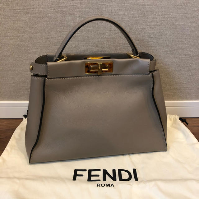 ⚠️最終値下げ⚠️ FENDI ピーカブー　べっ甲　グレージュ