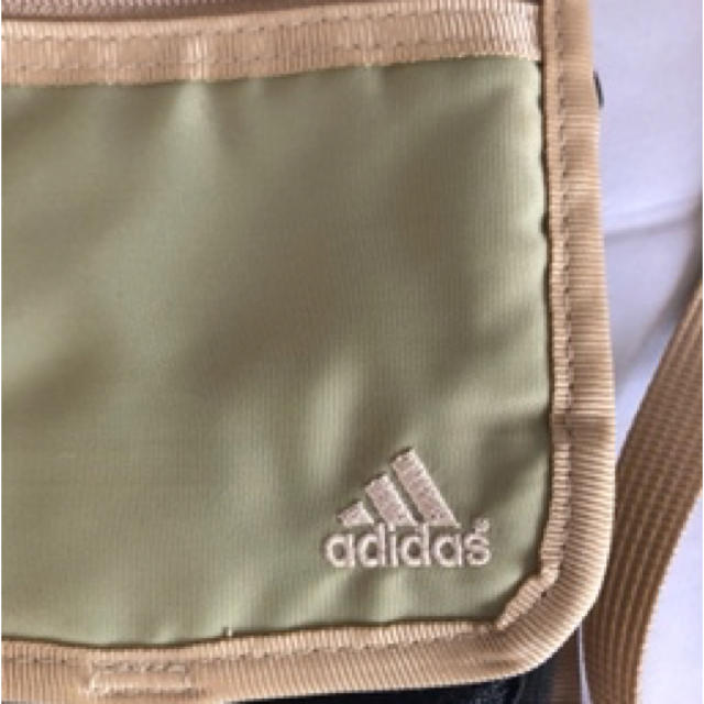 adidas(アディダス)のadidas カジュアルポーチ レディースのバッグ(リュック/バックパック)の商品写真