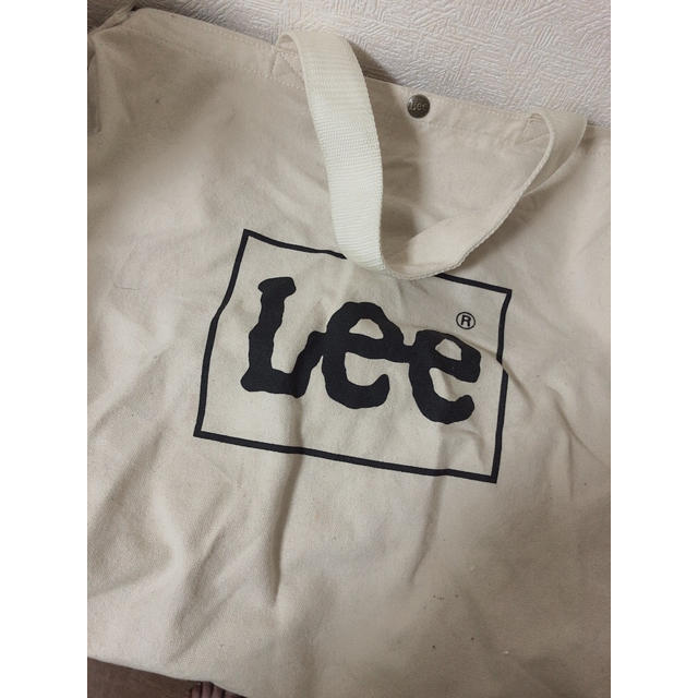 Lee(リー)のLee 処分価格 肩掛けバック レディースのバッグ(ショルダーバッグ)の商品写真