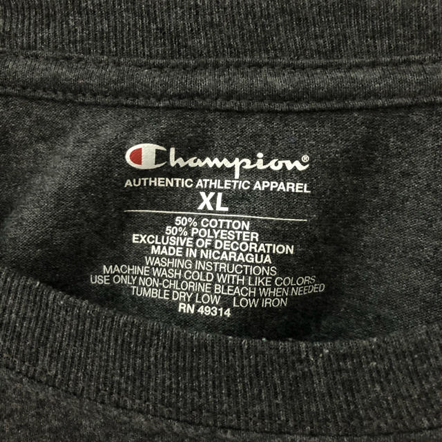 Champion(チャンピオン)の【超レア】チャンピオン カレッジ プリント Tシャツ USA直輸入 メンズのトップス(Tシャツ/カットソー(半袖/袖なし))の商品写真