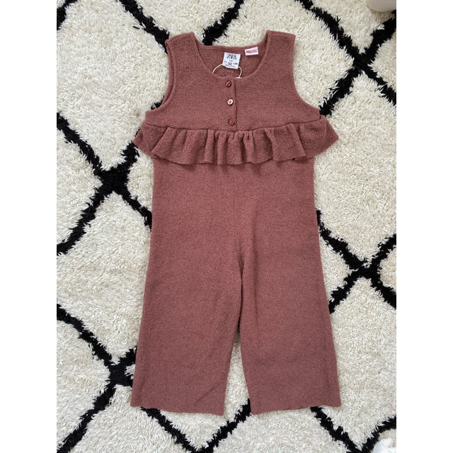 ZARA KIDS(ザラキッズ)のzarababy  オールインワン　2-3y キッズ/ベビー/マタニティのキッズ服女の子用(90cm~)(パンツ/スパッツ)の商品写真