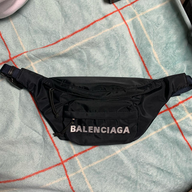 Balenciaga(バレンシアガ)のBALENCIAGA ウェストバック レディースのバッグ(ボディバッグ/ウエストポーチ)の商品写真