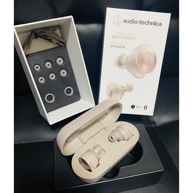 audio-technica(オーディオテクニカ)のATH-CKS5TW SOLID BASS 完全ワイヤレスイヤホン、ヘッドホン スマホ/家電/カメラのオーディオ機器(ヘッドフォン/イヤフォン)の商品写真