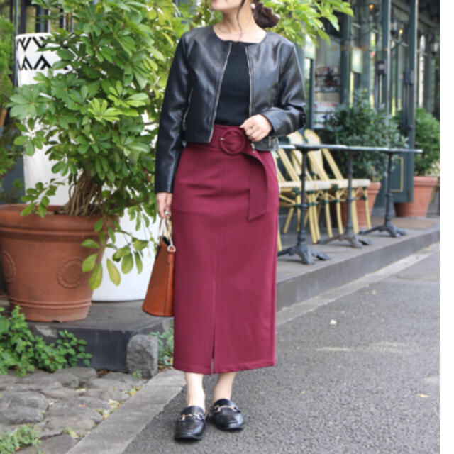 COHINA（コヒナ）ベルト付きストレッチロングスカートSサイズ レディースのスカート(ロングスカート)の商品写真