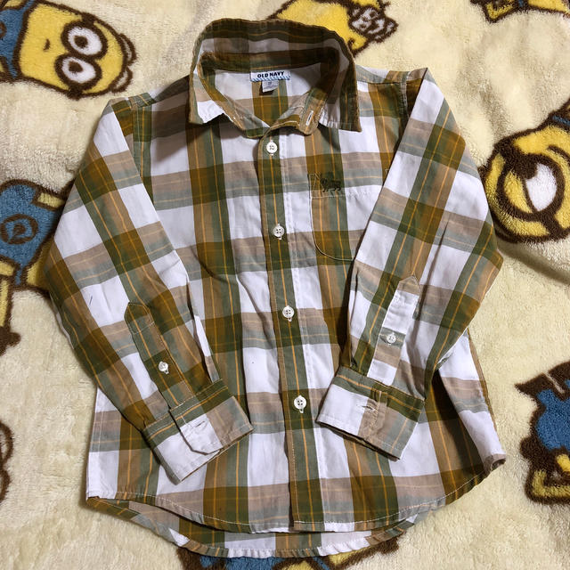 Old Navy(オールドネイビー)のキッズ　服　トップス　130cm   人気　お洒落　男の子　送料込　300円  キッズ/ベビー/マタニティのキッズ服男の子用(90cm~)(ブラウス)の商品写真