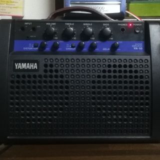 ヤマハギターアンプ　電池駆動可能(ギターアンプ)