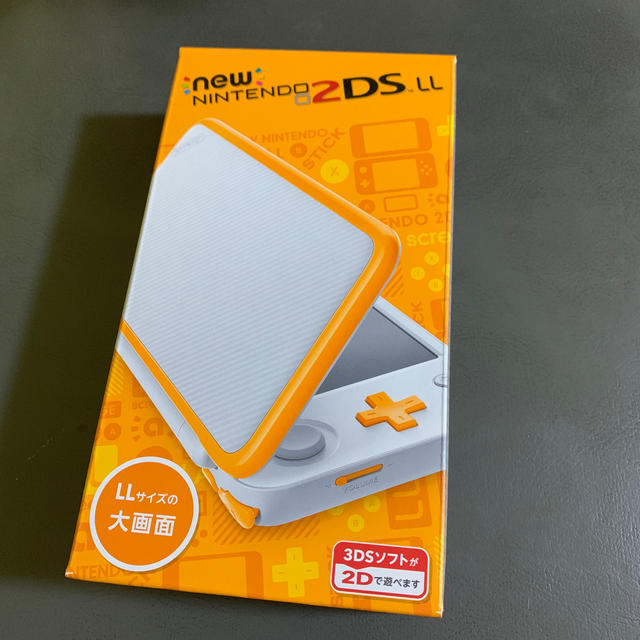 ゲームソフト/ゲーム機本体Nintendo 2DS LL ホワイト×オレンジ - 携帯