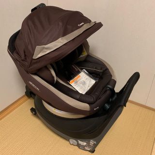 コンビ(combi)のrinmo様専用　コンビ ネルーム NF-700／ISOFIX 新生児対応(自動車用チャイルドシート本体)