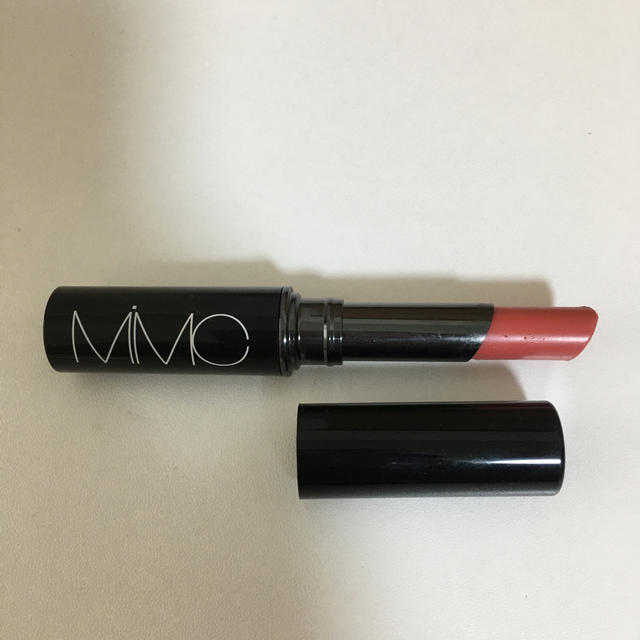 MiMC(エムアイエムシー)のMiMC ミネラルカラーリップ　01 コスメ/美容のベースメイク/化粧品(口紅)の商品写真
