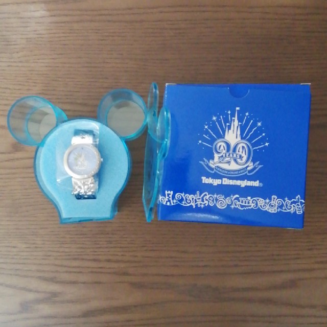 Disney(ディズニー)の【未使用、箱付、美品】東京ディズニーランド20周年記念腕時計 レディースのファッション小物(腕時計)の商品写真