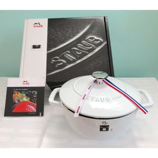 ストウブ(STAUB)の【新品未使用】staub  ワナベ M18cm ホワイト(鍋/フライパン)