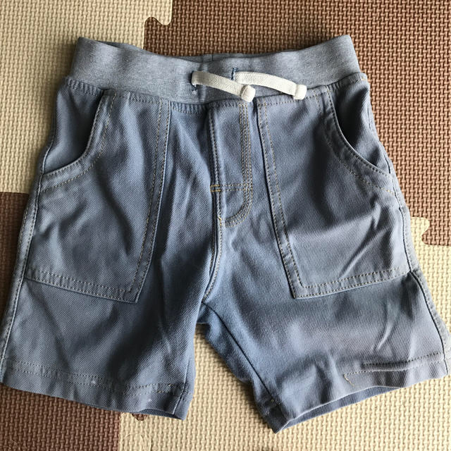 半ズボン90と95 キッズ/ベビー/マタニティのキッズ服男の子用(90cm~)(パンツ/スパッツ)の商品写真