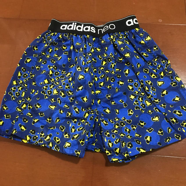 adidas(アディダス)のアディダストランクス140 キッズ/ベビー/マタニティのキッズ服男の子用(90cm~)(下着)の商品写真