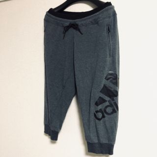 アディダス(adidas)のadidas スポーツパンツ(ハーフパンツ)