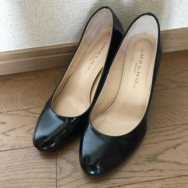 MELMO(メルモ)のMELMO パンプス　23.5 エナメル レディースの靴/シューズ(ハイヒール/パンプス)の商品写真