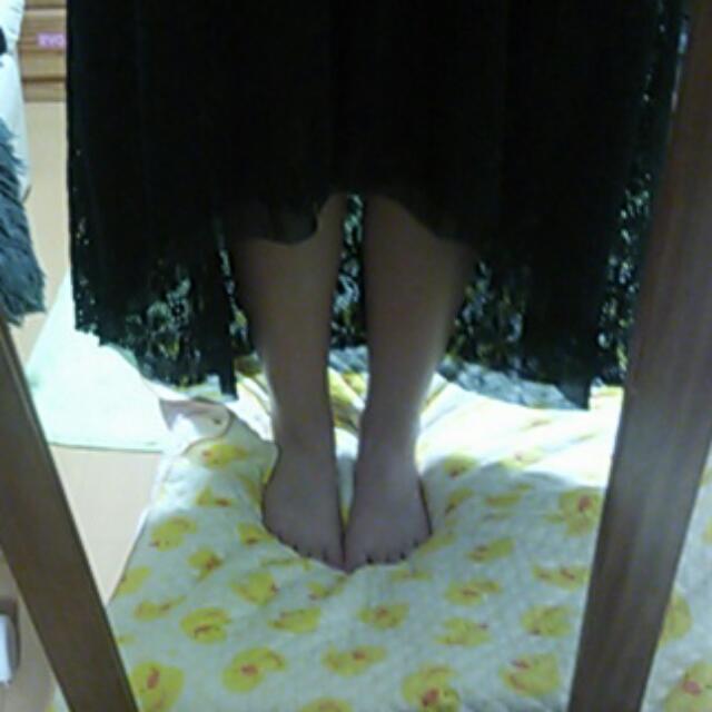 黒のアシメロングスカート レディースのスカート(ロングスカート)の商品写真