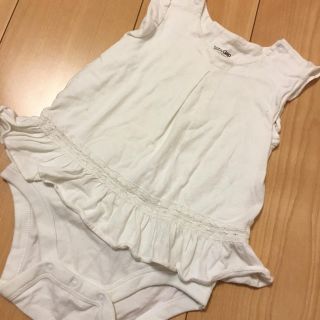 ベビーギャップ(babyGAP)のbaby gap 裾フリルトップス 80(Ｔシャツ)