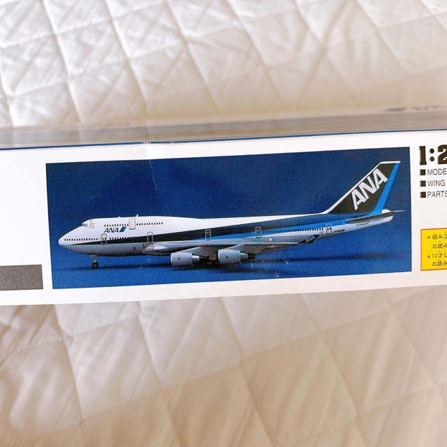 ANA(全日本空輸)(エーエヌエー(ゼンニッポンクウユ))のANA ボーイング747-400 プラモデル エンタメ/ホビーのおもちゃ/ぬいぐるみ(模型/プラモデル)の商品写真