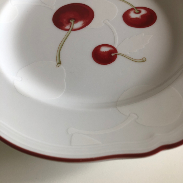 Richard Ginori(リチャードジノリ)のリチャードジノリ  アンティコチェリー 皿 21cm インテリア/住まい/日用品のキッチン/食器(食器)の商品写真