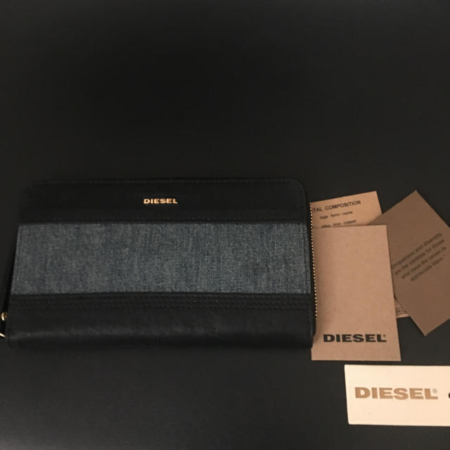 DIESEL(ディーゼル)のディーゼル 財布  DIESEL レディースのファッション小物(財布)の商品写真