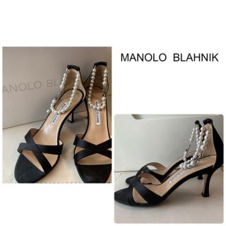 マノロブラニク(MANOLO BLAHNIK)のマノロブラニク　ブラックサテン　サンダル(サンダル)