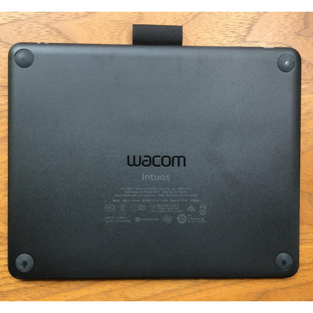 Wacom(ワコム)の【美品】ワコム WACOM Intuos Small ワイヤレス ブラック スマホ/家電/カメラのPC/タブレット(PC周辺機器)の商品写真